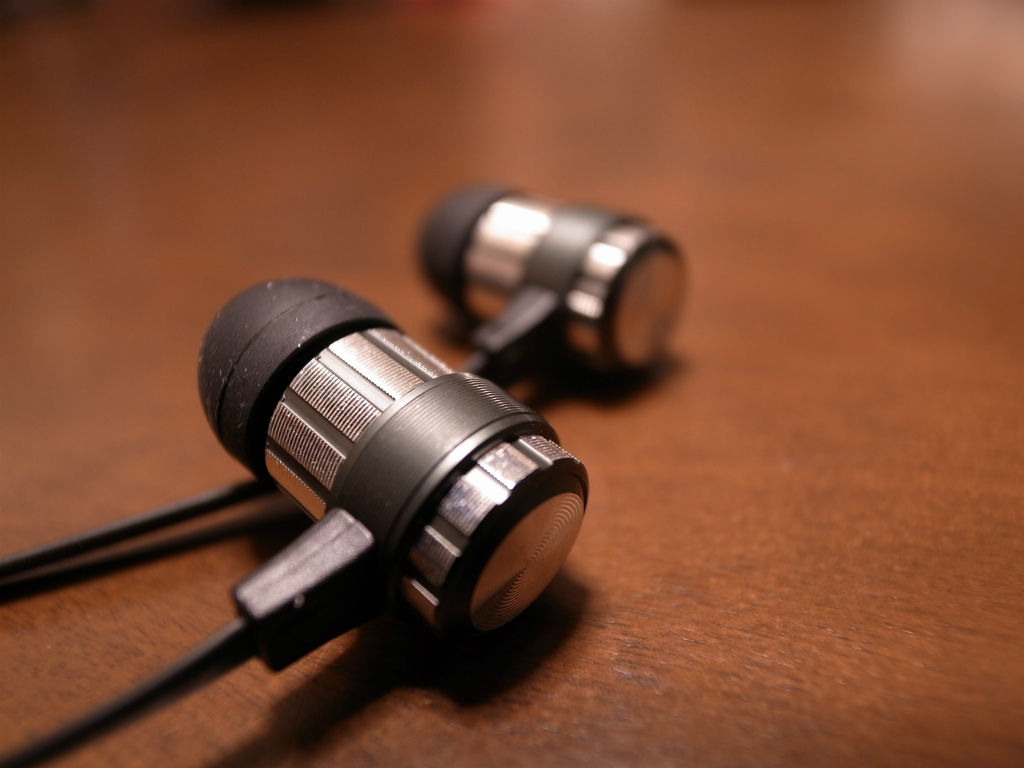 SoundPEATS_M10-01