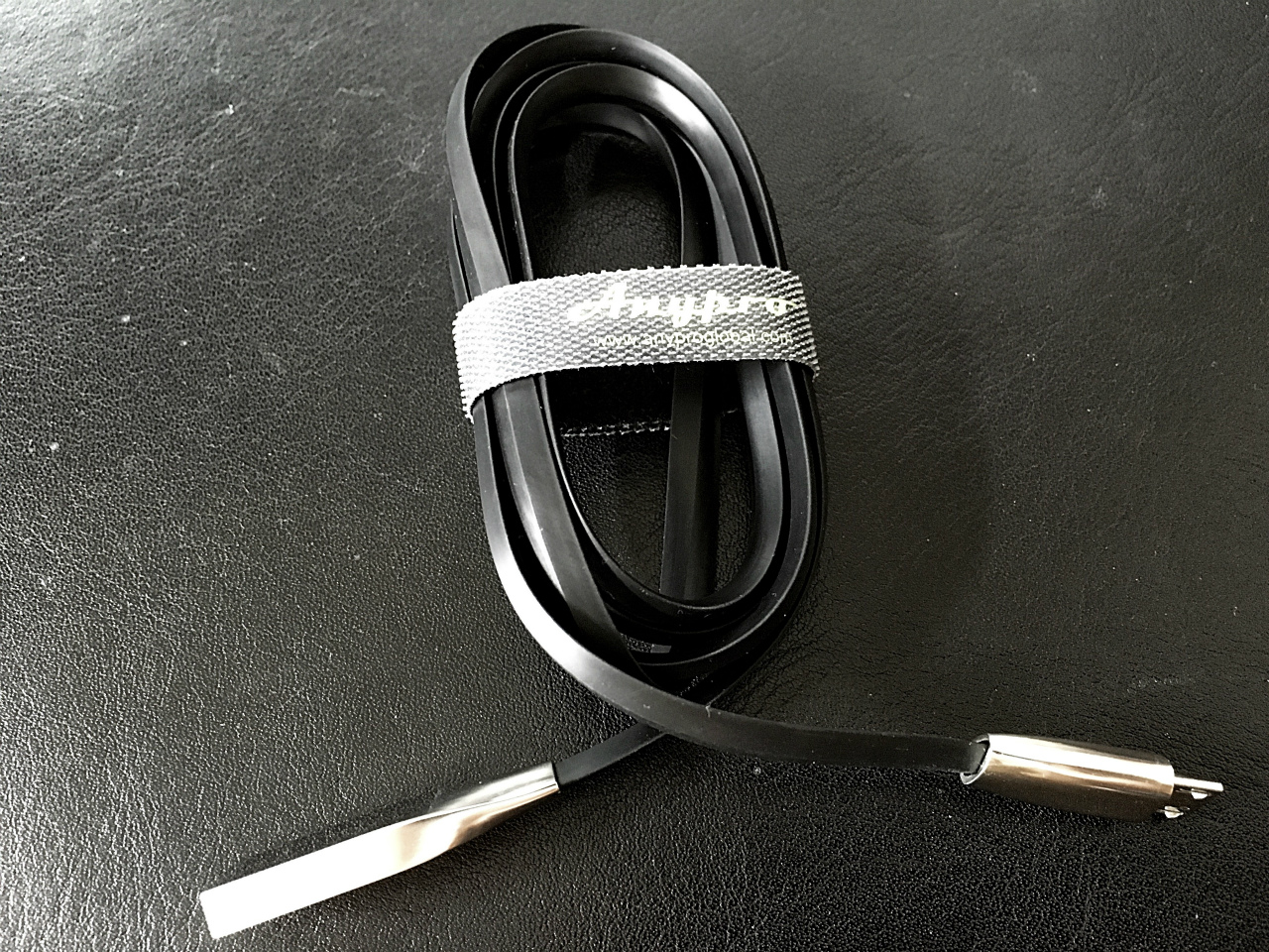pr-anypro-microusb-cable-03